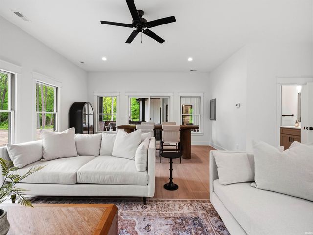 6077 Popp Road, Fort Wayne, IN 46845
