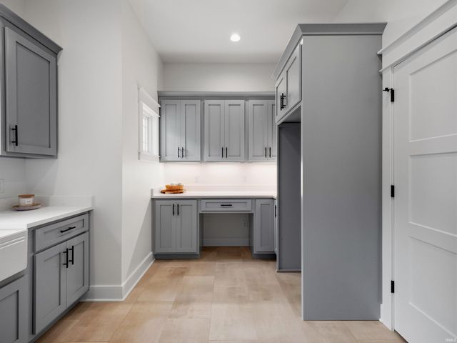 6077 Popp Road, Fort Wayne, IN 46845