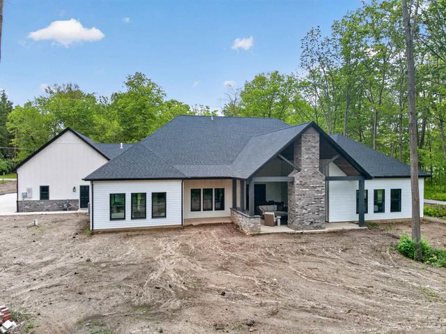 6077 Popp Road, Fort Wayne, IN 46845