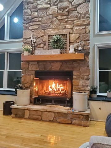 1328 County Road 34, Auburn, IN 46706