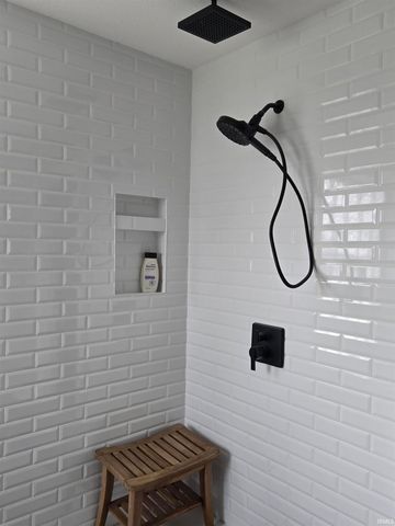 1328 County Road 34, Auburn, IN 46706