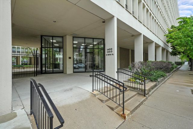 1450 E 55th Place 317S, Chicago, IL 60637