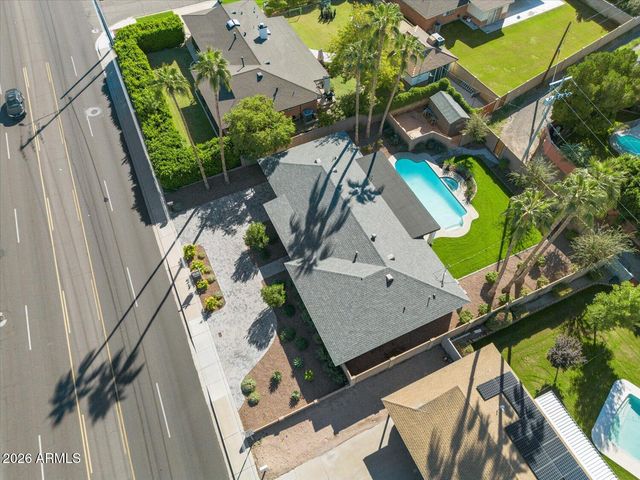 735 E NORTHERN Avenue, Phoenix, AZ 85020
