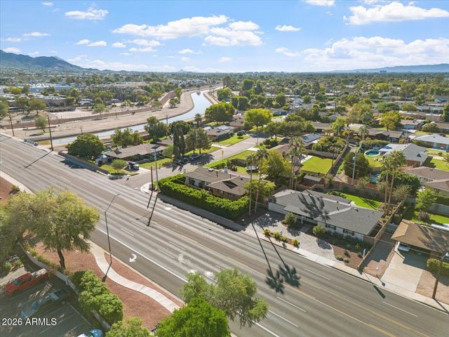 735 E NORTHERN Avenue, Phoenix, AZ 85020
