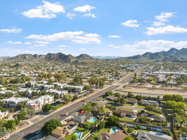 735 E NORTHERN Avenue, Phoenix, AZ 85020