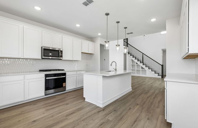 1028 Hammy Lane, Aubrey, TX 76227