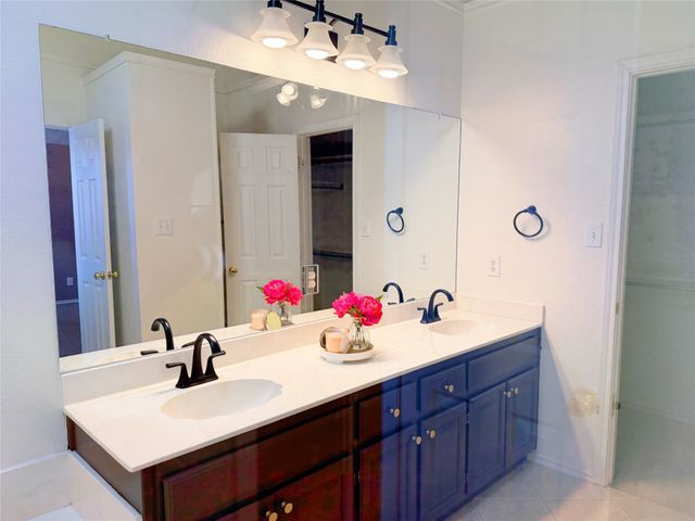 2213 Chapman Drive, Carrollton, TX 75010