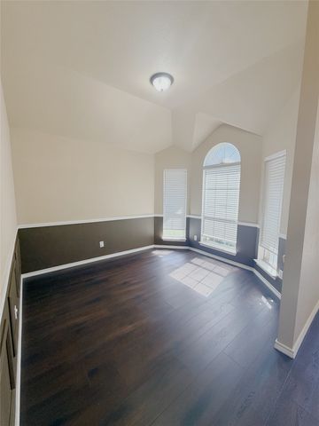 2213 Chapman Drive, Carrollton, TX 75010