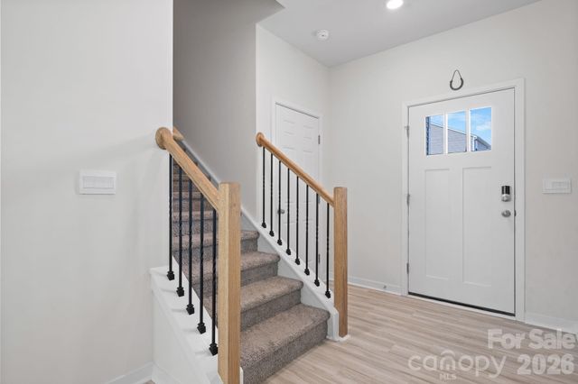 534 13th Avenue Drive NE, Hickory, NC 28601