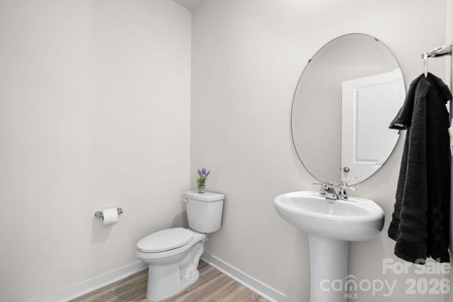 534 13th Avenue Drive NE, Hickory, NC 28601