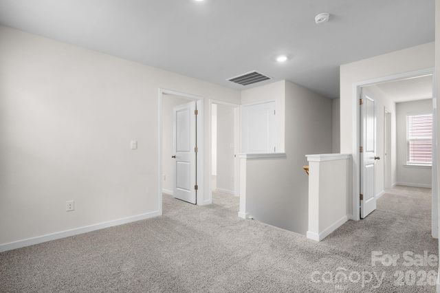 534 13th Avenue Drive NE, Hickory, NC 28601