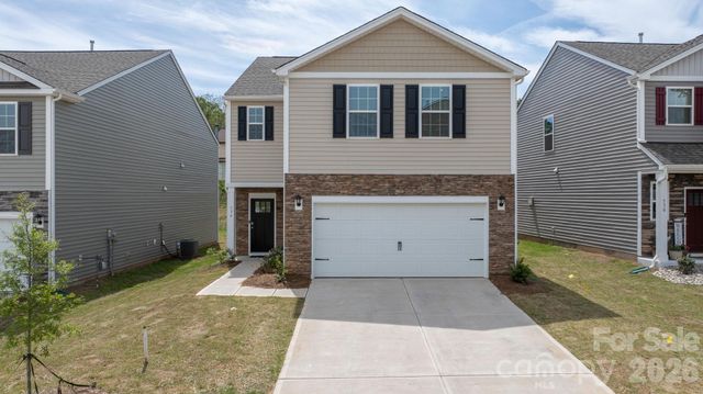 534 13th Avenue Drive NE, Hickory, NC 28601