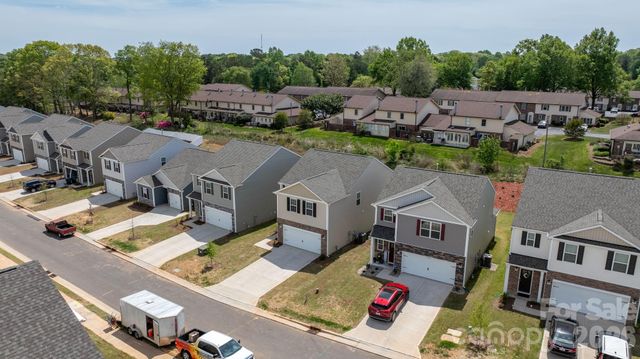 534 13th Avenue Drive NE, Hickory, NC 28601
