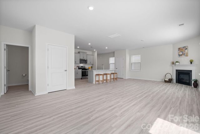 534 13th Avenue Drive NE, Hickory, NC 28601