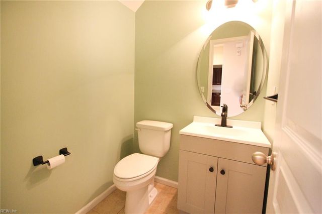 304 Ford DR, Suffolk, VA 23435