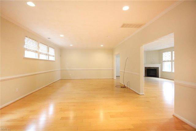 304 Ford DR, Suffolk, VA 23435