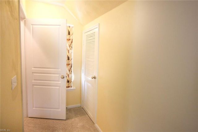 304 Ford DR, Suffolk, VA 23435