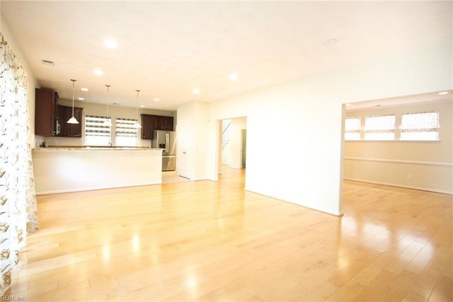 304 Ford DR, Suffolk, VA 23435