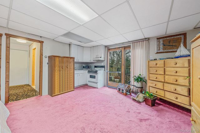 1432 Gardiner Drive, Bay Shore, NY 11706