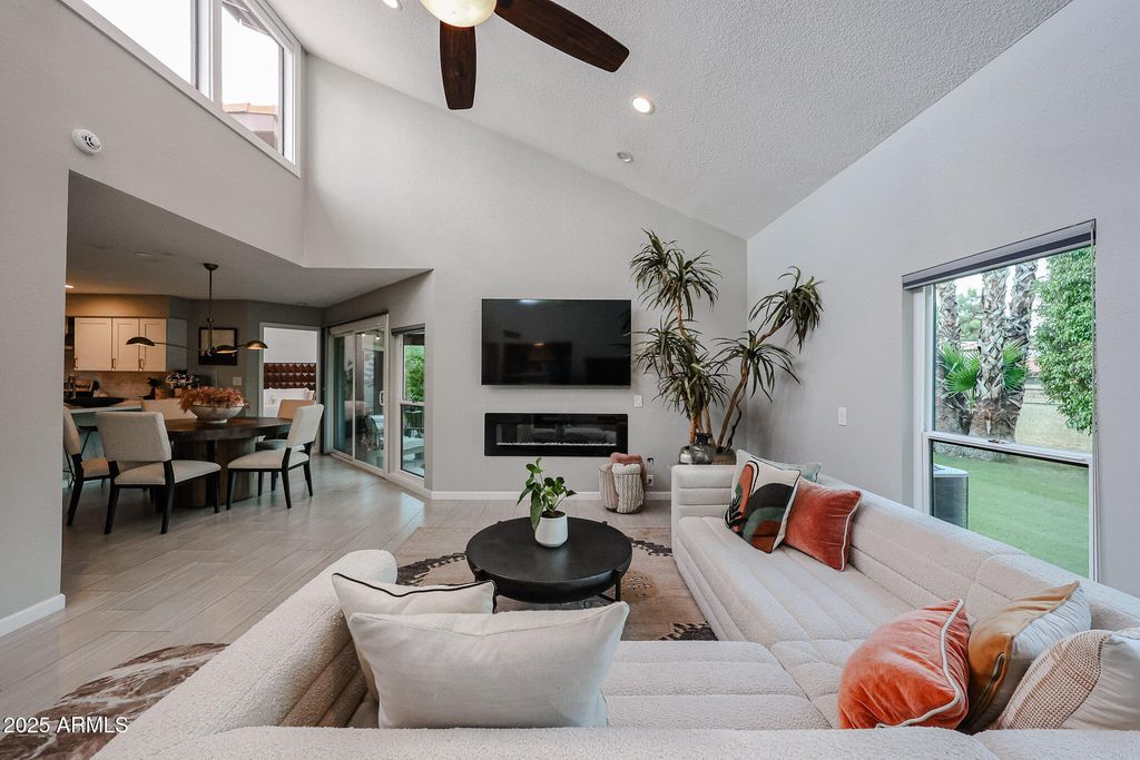 8733 E APPALOOSA Trail, Scottsdale, AZ 85258