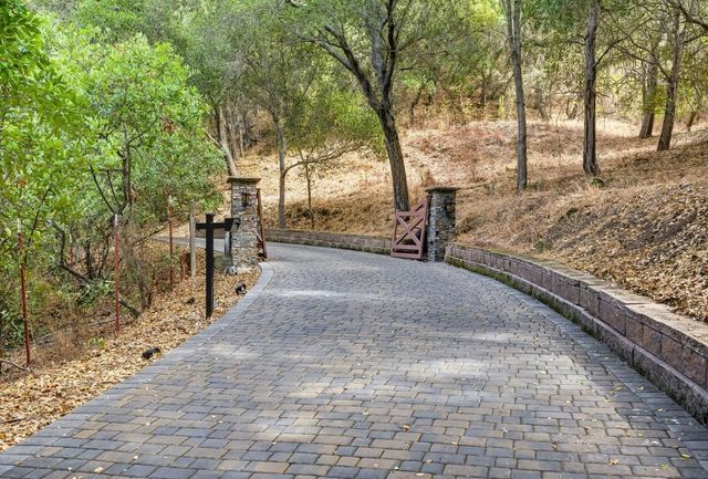 15560 Blossom Hill Road, Los Gatos, CA 95032