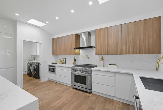 15560 Blossom Hill Road, Los Gatos, CA 95032