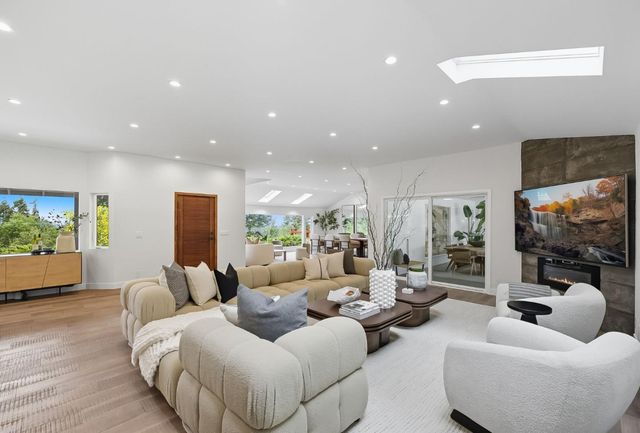 15560 Blossom Hill Road, Los Gatos, CA 95032