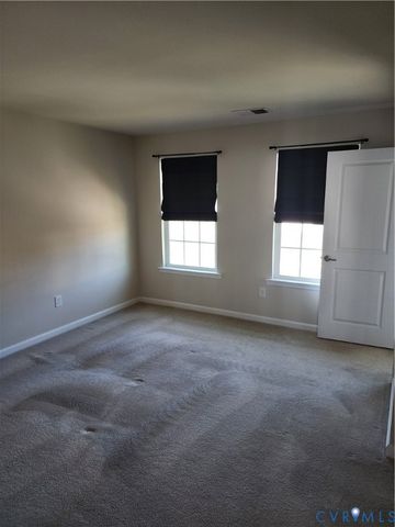 9031 Annex Ln, Mechanicsville, VA 23116