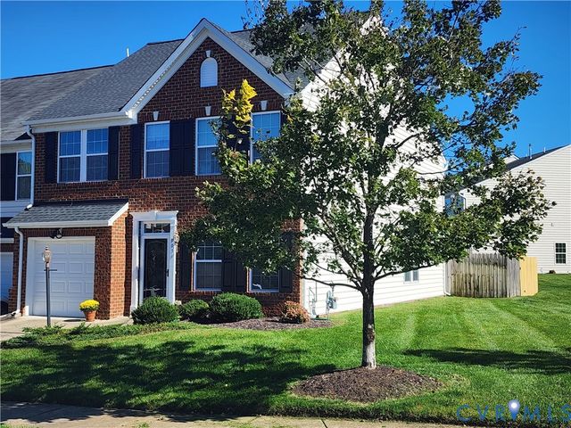 9031 Annex Ln, Mechanicsville, VA 23116