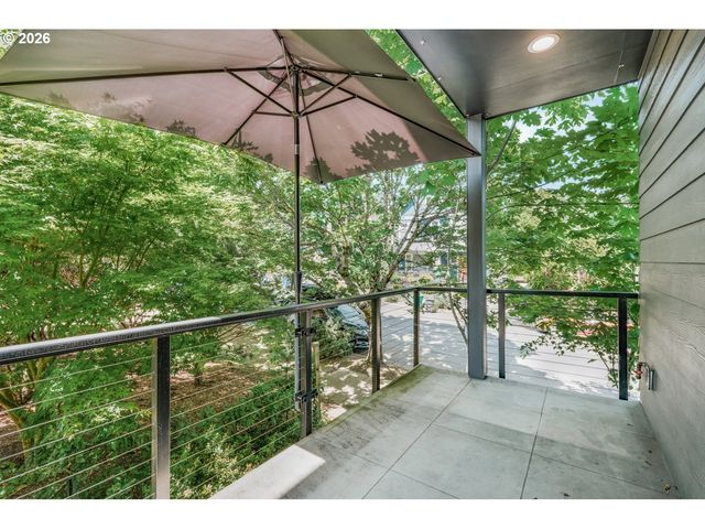 8057 Se 19TH Ave, Portland, OR 97202
