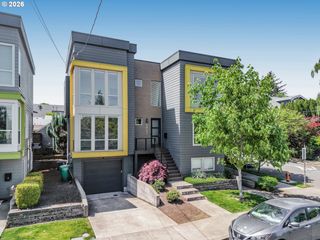 8057 Se 19TH Ave, Portland, OR 97202