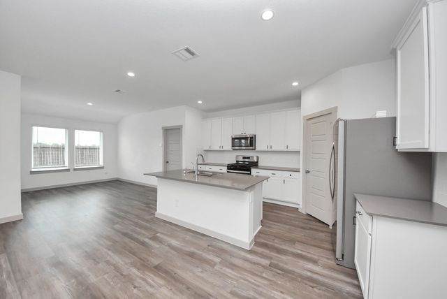 7911 Wrangler Shack Lane, Rosharon, TX 77583