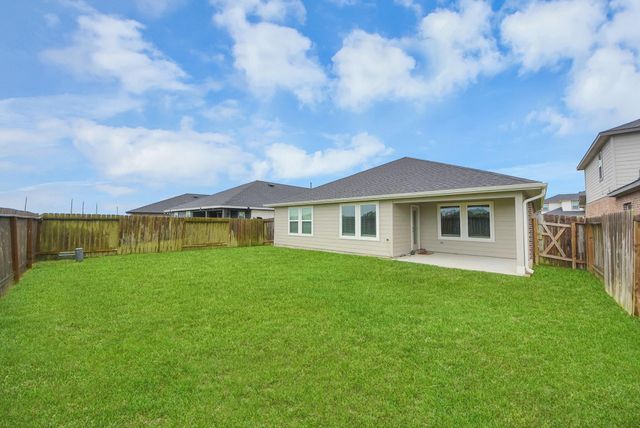 7911 Wrangler Shack Lane, Rosharon, TX 77583
