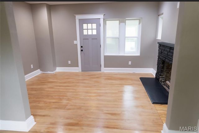 40 Sunset Court, Pasadena Park, MO 63121