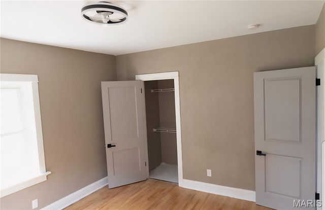 40 Sunset Court, Pasadena Park, MO 63121