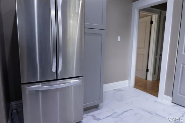 40 Sunset Court, Pasadena Park, MO 63121