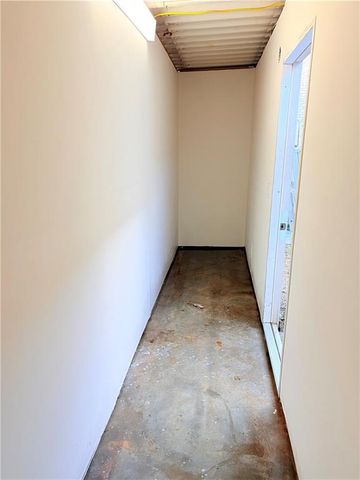 300 Winding River Drive E, Atlanta, GA 30350