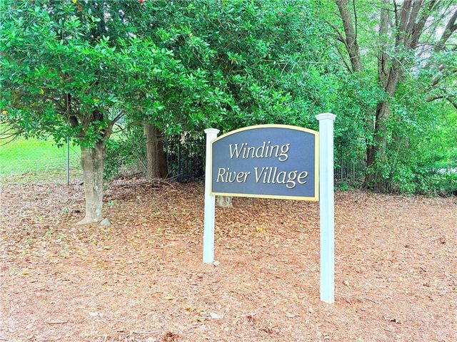 300 Winding River Drive E, Atlanta, GA 30350