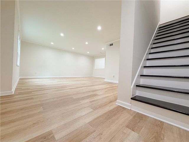 300 Winding River Drive E, Atlanta, GA 30350