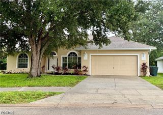 1466 Argyle DR, Fort Myers, FL 33919