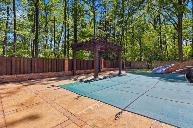 1201 Garden Avenue, Mt Pleasant, TX 75455