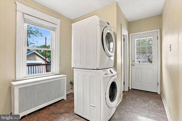 116 SAINT PAULS RD, Ardmore, PA 19003
