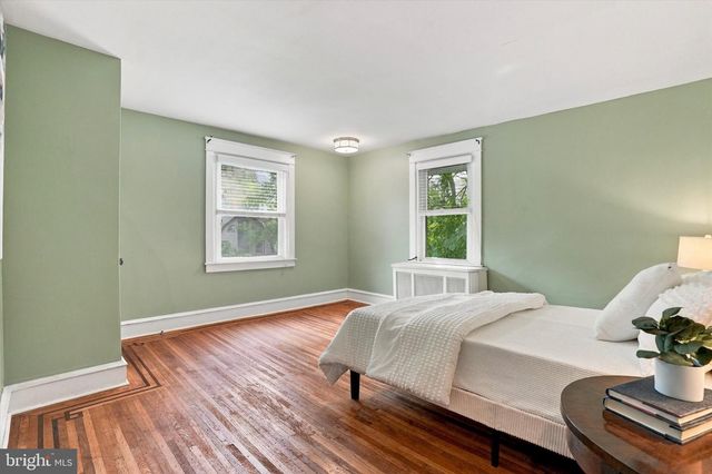 116 SAINT PAULS RD, Ardmore, PA 19003