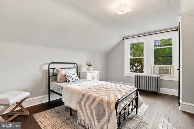 116 SAINT PAULS RD, Ardmore, PA 19003