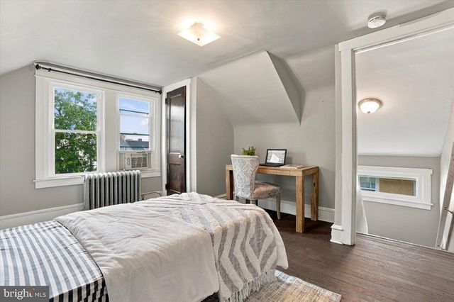 116 SAINT PAULS RD, Ardmore, PA 19003