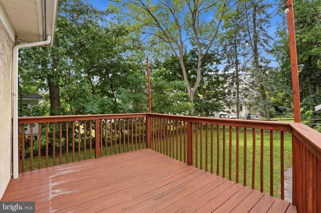 116 SAINT PAULS RD, Ardmore, PA 19003