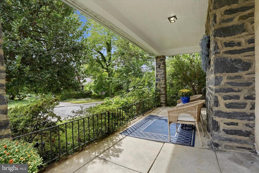 116 SAINT PAULS RD, Ardmore, PA 19003 — photo 2