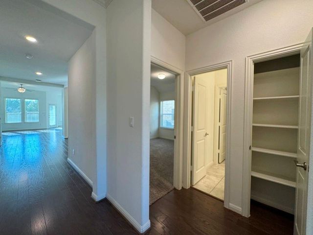 1425 Morning View RD, Georgetown, TX 78634