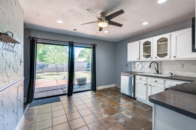 4201 Longmeadow Way, Fort Worth, TX 76133