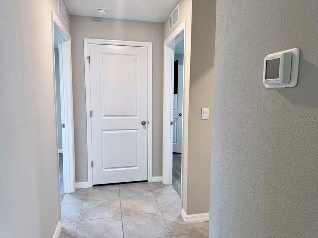 16605 MOSAIC OAR DRIVE, Wimauma, FL 33598